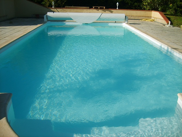 piscine rnove et en eau