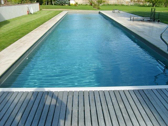 renovation piscine polyester couleur gris ardoise