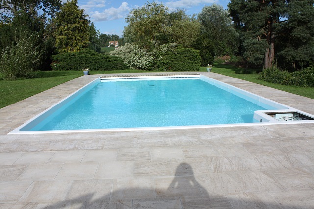 piscine renovee polyester arme